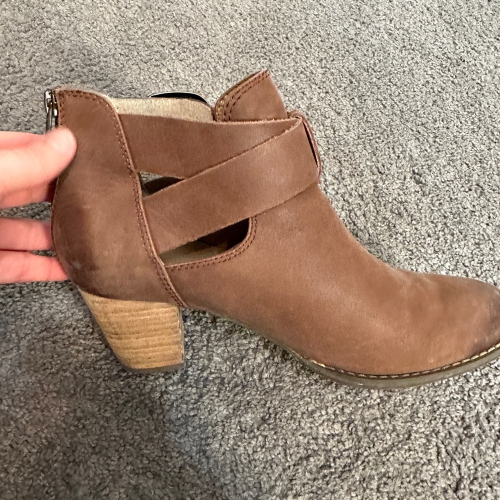 **Vionic Booties** - image 5